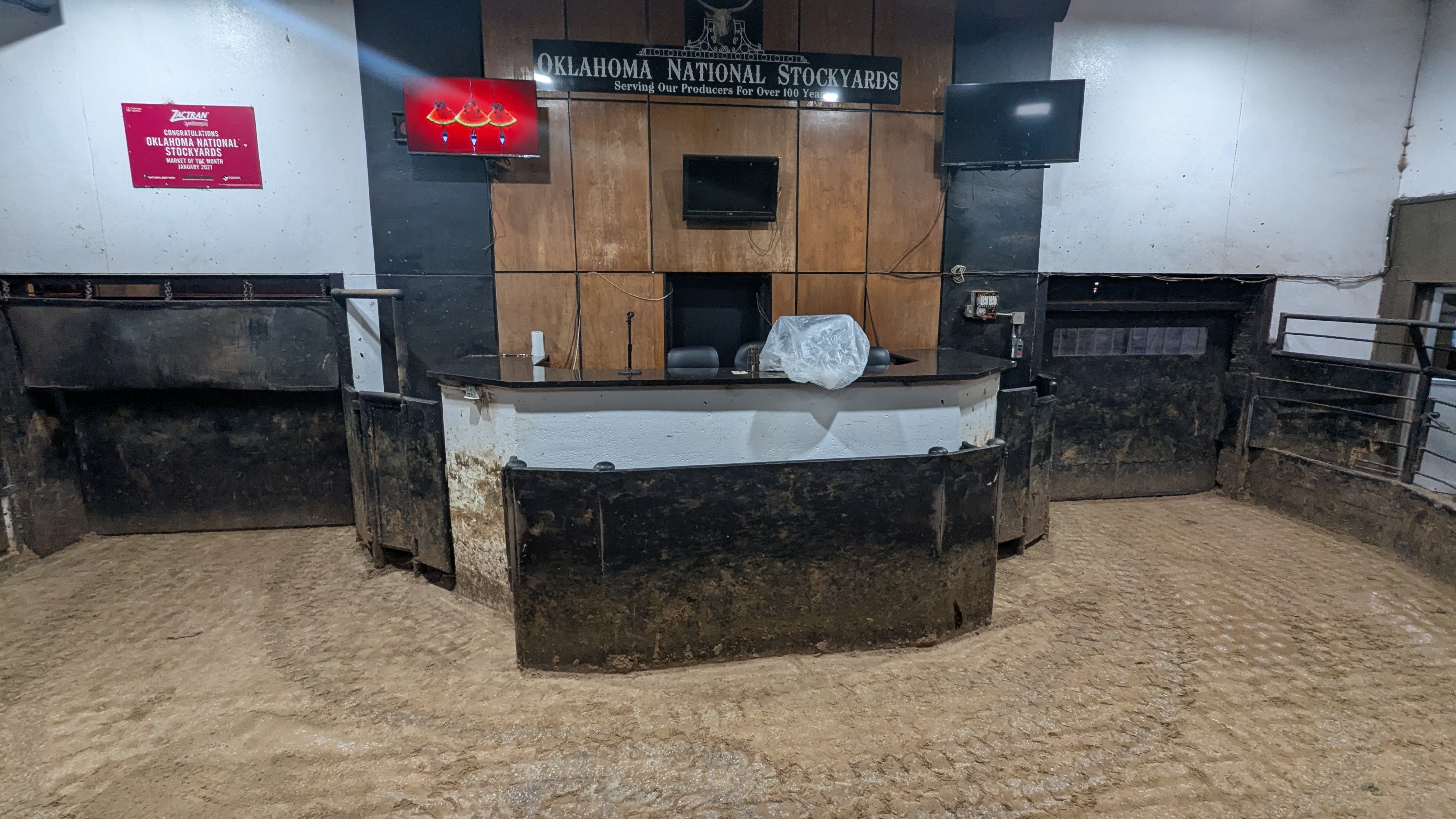 Oklahoma National Stockyards Auction House